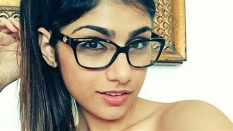 Controversial porn scene that lead to Mia Khalifa’s death threats